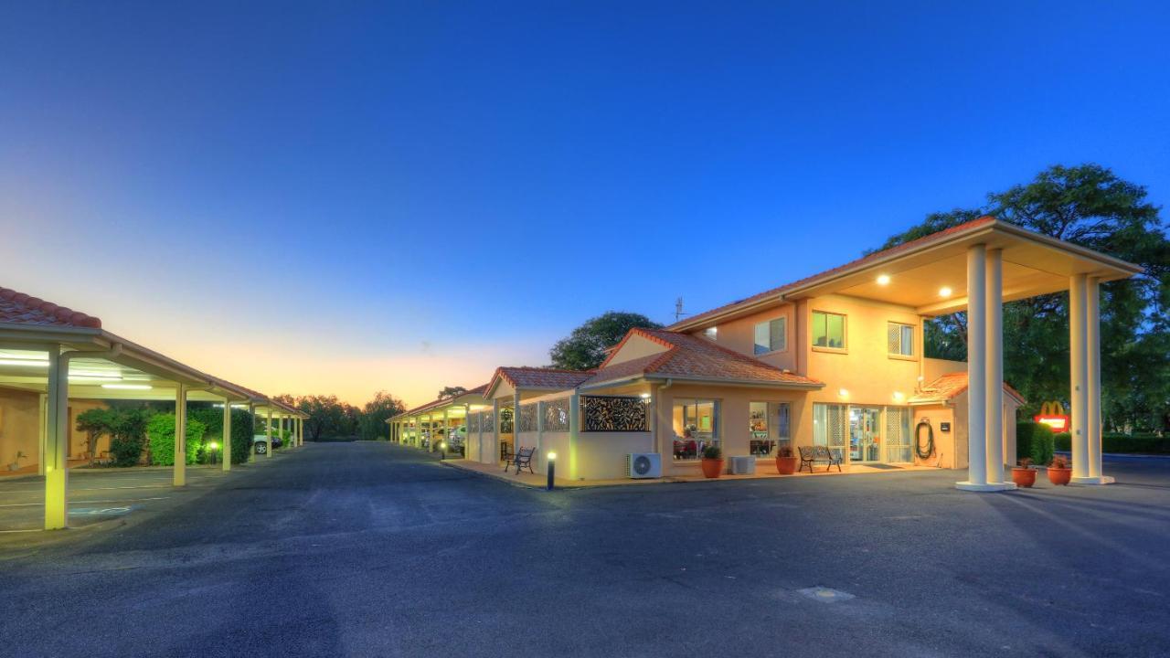 Country Roads Motor Inn Goondiwindi Exteriör bild