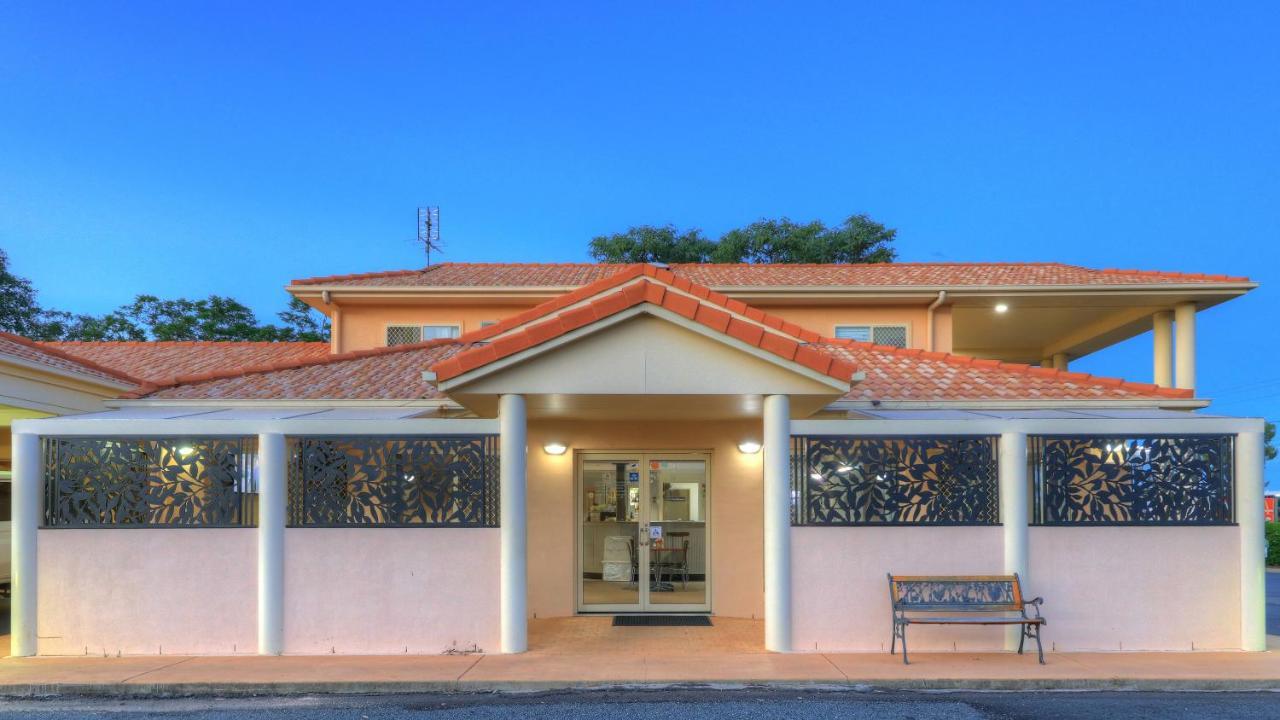 Country Roads Motor Inn Goondiwindi Exteriör bild