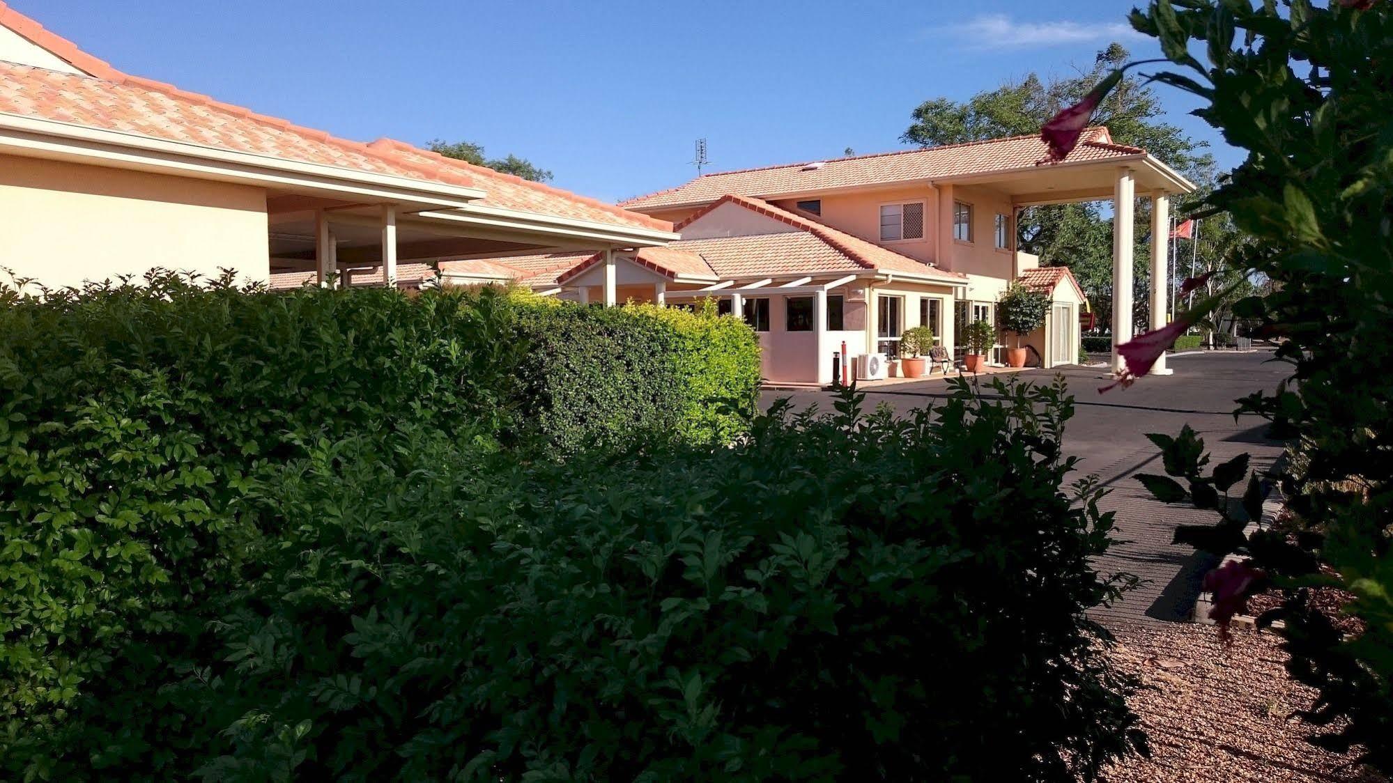 Country Roads Motor Inn Goondiwindi Exteriör bild