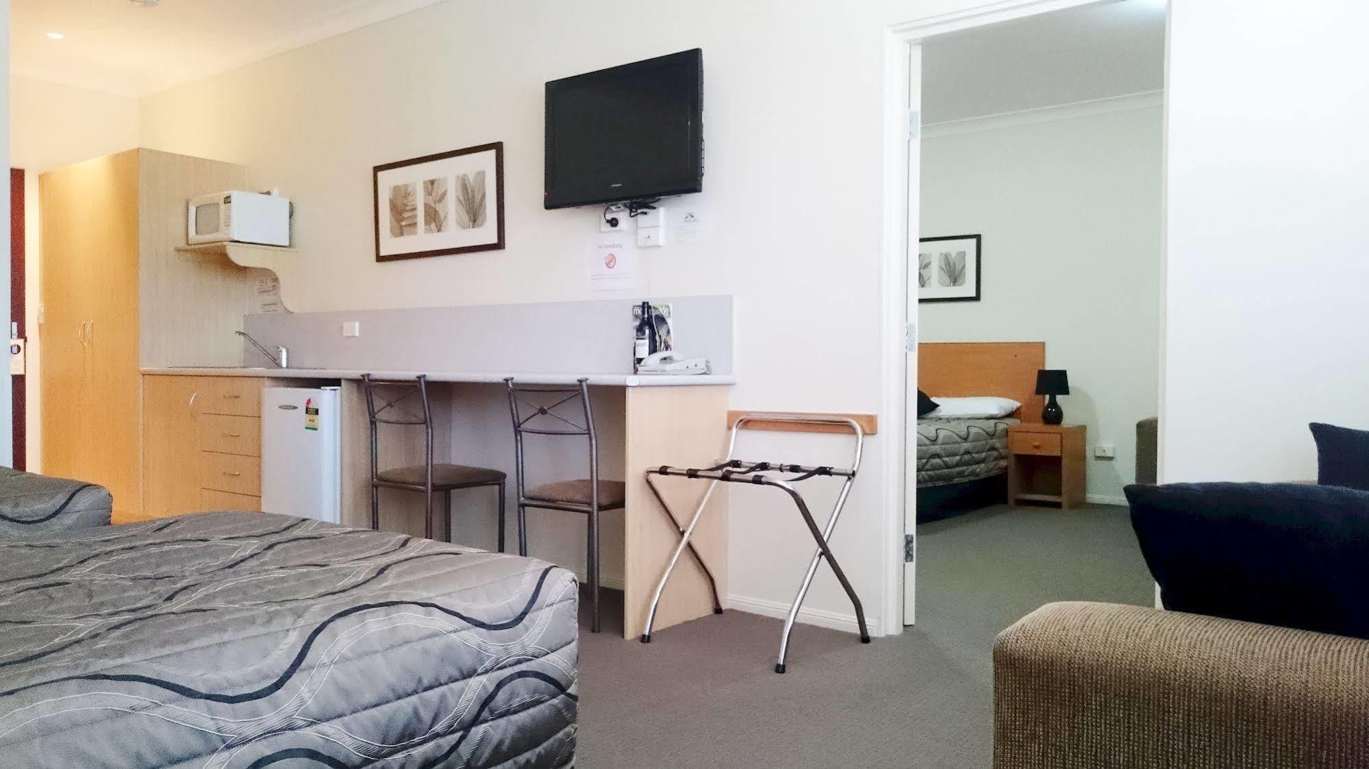 Country Roads Motor Inn Goondiwindi Exteriör bild